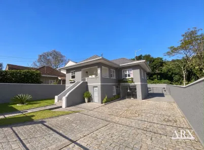 Casa com 3 Quartos à venda, 300m² no Centro, Blumenau