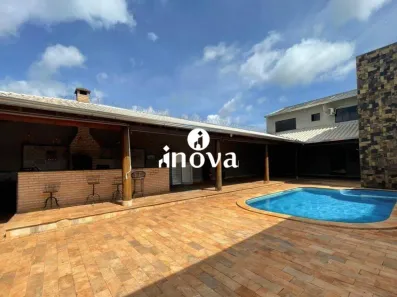 Casa com 3 Quartos à venda, 199m² no Parque das Laranjeiras, Uberaba