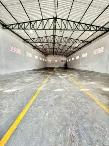 Galpão/Depósito/Armazém para alugar, 750m² no Guaxinduva, Atibaia