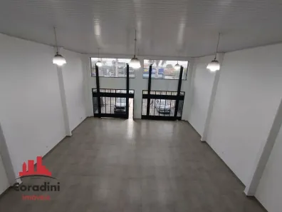 Ponto Comercial para alugar, 480m² no Vila Molon, Americana