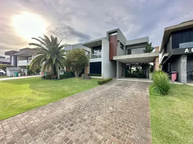 Casa de Condomínio com 4 Quartos à venda, 220m² no Arroio Teixeira, Capão da Canoa