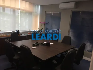 Sala Comercial à venda, 100m² no Cidade Monções, São Paulo