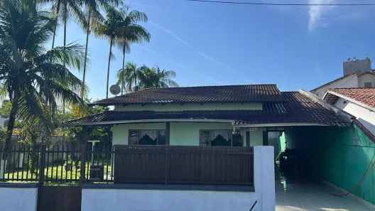 Casa com 3 Quartos à venda, 100m² no Costa e Silva, Joinville