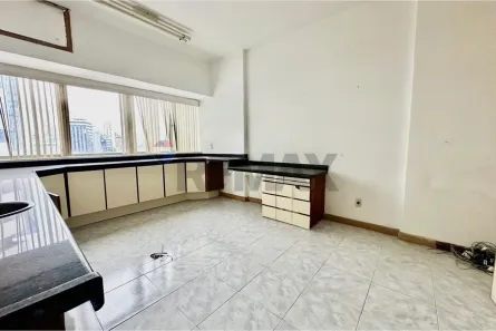 Sala Comercial à venda, 27m² no Brotas, Salvador