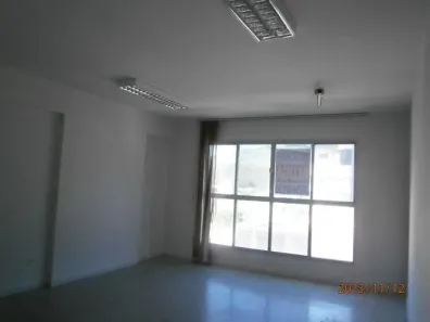 Sala Comercial à venda, 30m² no Centro, Vitória