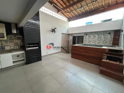 Sobrado com 5 Quartos à venda, 131m² no Cerâmica, São Caetano do Sul