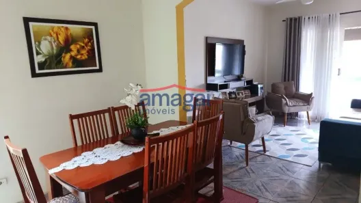 Casa com 3 Quartos à venda, 230m² no Jardim Paraíso, Jacareí