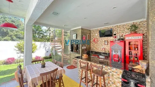Casa com 5 Quartos à venda, 466m² no Chácara das Pedras, Porto Alegre