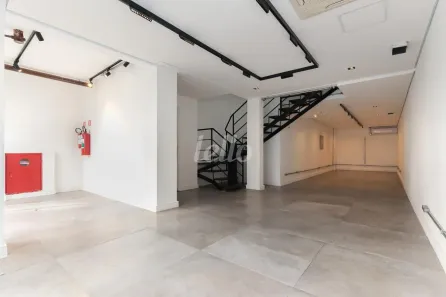 Ponto Comercial para alugar, 101m² no Moema, São Paulo