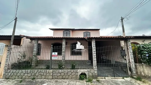 Casa com 4 Quartos para alugar, 150m² no Barreira Cravo, Volta Redonda