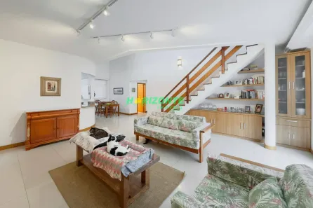 Casa com 4 Quartos à venda, 228m² no Urbanova, São José dos Campos