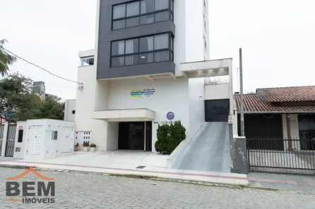 Apartamento com 3 Quartos à venda, 109m² no Centro, Camboriú