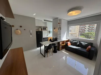 Apartamento com 1 Quarto para alugar, 40m² no Centro, Balneário Camboriú