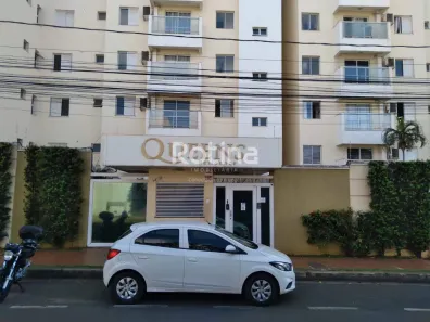 Apartamento com 2 Quartos para alugar, 70m² no Umuarama, Uberlândia