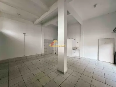 Ponto Comercial para alugar, 54m² no Centro, Divinópolis