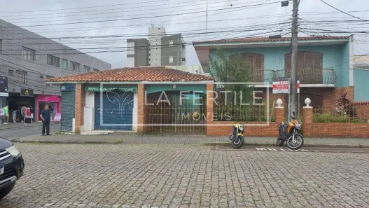 Ponto Comercial com 4 Quartos à venda, 300m² no Centro, Curitiba