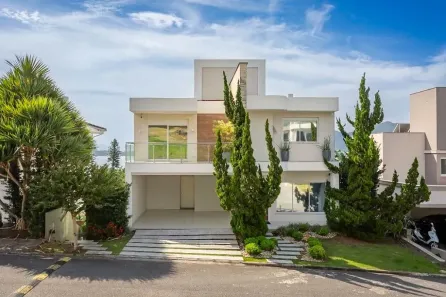 Casa de Condomínio com 4 Quartos à venda, 473m² no João Paulo, Florianópolis