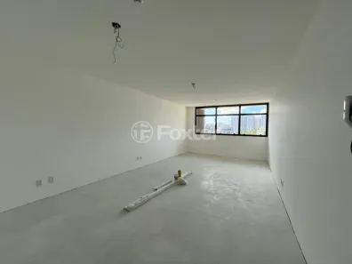 Sala Comercial à venda, 44m² no Praia de Belas, Porto Alegre