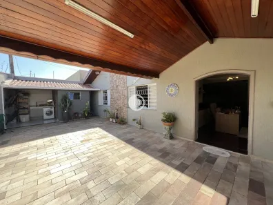 Casa com 3 Quartos à venda, 150m² no Vila Omar, Americana