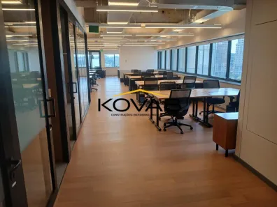 Sala Comercial para alugar, 704m² no Chácara Itaim, São Paulo