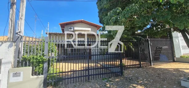 Sobrado com 4 Quartos à venda, 264m² no Jardim Aurélia, Campinas