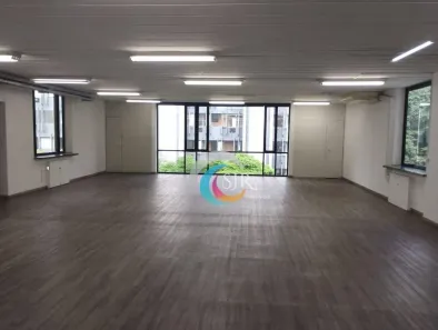 Sala Comercial para alugar, 331m² no Cidade Monções, São Paulo