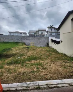 Lote/Terreno à venda, 450m² no Villaggio Capríccio, Louveira