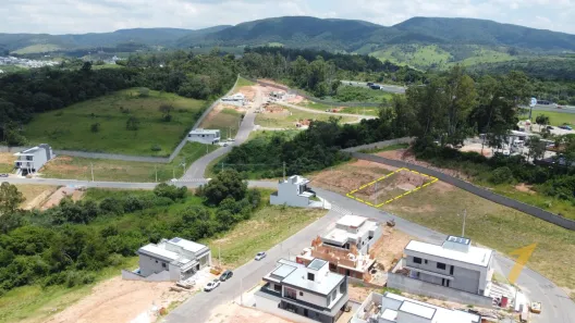 Lote/Terreno à venda, 250m² no Gramadão, Jundiaí