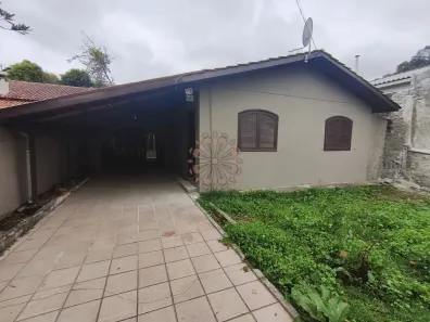Casa com 3 Quartos para alugar, 130m² no Santa Felicidade, Curitiba