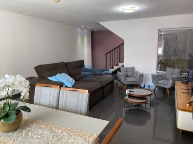 Casa de Condomínio com 3 Quartos à venda, 284m² no Vila Mike, São Roque