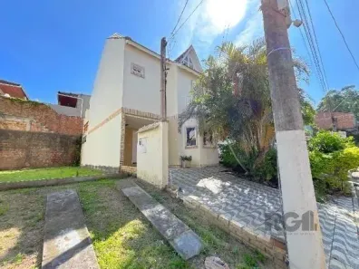 Casa de Condomínio com 3 Quartos à venda, 161m² no Guarujá, Porto Alegre