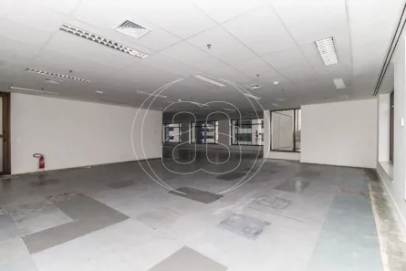 Sala Comercial para alugar, 381m² no Indianópolis, São Paulo