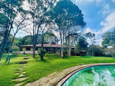 Fazenda/Sítio com 4 Quartos à venda, 444m² no Engenho, Itapecerica da Serra
