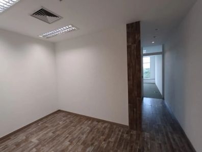 Sala Comercial à venda, 35m² no Barra Olímpica, Rio de Janeiro