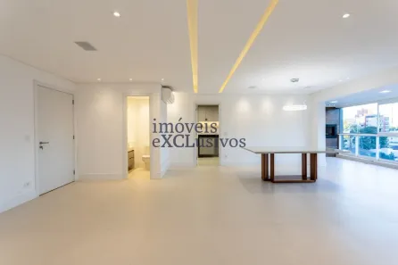 Apartamento com 4 Quartos à venda, 158m² no Água Verde, Curitiba