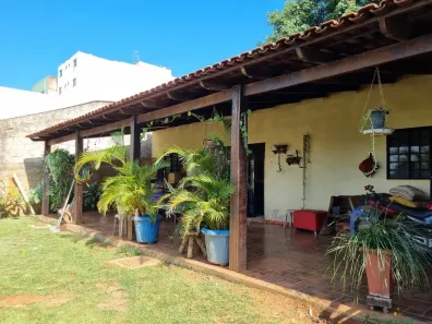 Casa de Condomínio com 2 Quartos à venda, 180m² no Riacho Fundo I, Brasília