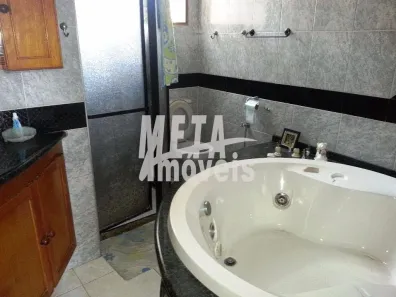 Casa com 3 Quartos à venda, 243m² no Parque Caju, Campos dos Goytacazes
