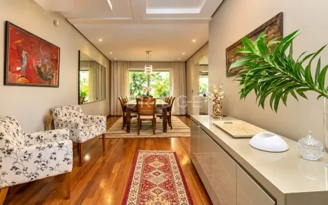 Casa com 3 Quartos para alugar, 285m² no Petrópolis, Porto Alegre