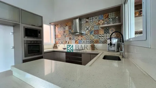 Sobrado com 3 Quartos à venda, 375m² no Paiçandu, Paiçandu