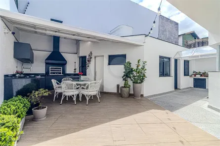 Casa com 4 Quartos à venda, 269m² no Vila Madalena, São Paulo