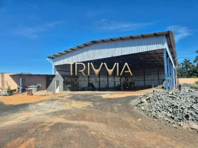Galpão/Depósito/Armazém para alugar, 600m² no Morada dos Pássaros, Uberlândia