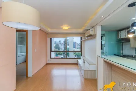 Apartamento com 2 Quartos à venda, 66m² no Passo da Areia, Porto Alegre