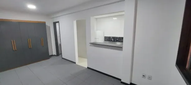Kitnet para alugar, 35m² no Mont Serrat, Porto Alegre