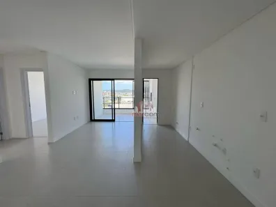 Apartamento com 2 Quartos à venda, 70m² no Estados, Balneário Camboriú