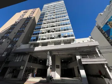 Apartamento com 3 Quartos para alugar, 78m² no Centro, Florianópolis