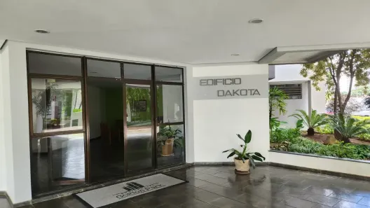 Apartamento com 2 Quartos para venda ou aluguel, 59m² no Vila Bandeirantes, São José dos Campos