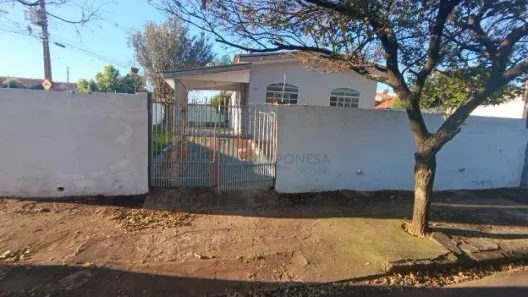 Casa com 3 Quartos à venda, 82m² no Califórnia, Londrina