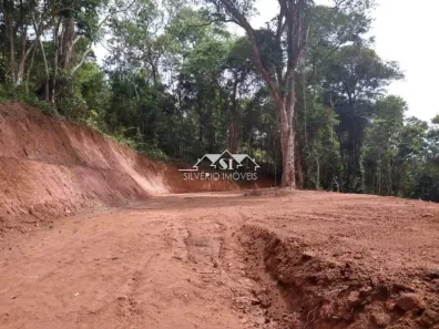 Lote/Terreno à venda, 4000m² no Araras, Petrópolis