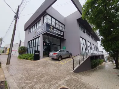 Imóvel Comercial com 1 Quarto para alugar, 132m² no Neva, Cascavel