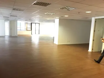 Sala Comercial para venda ou aluguel, 1188m² no Santo Amaro, São Paulo